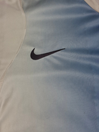 Nike T-Shirt (M-L)